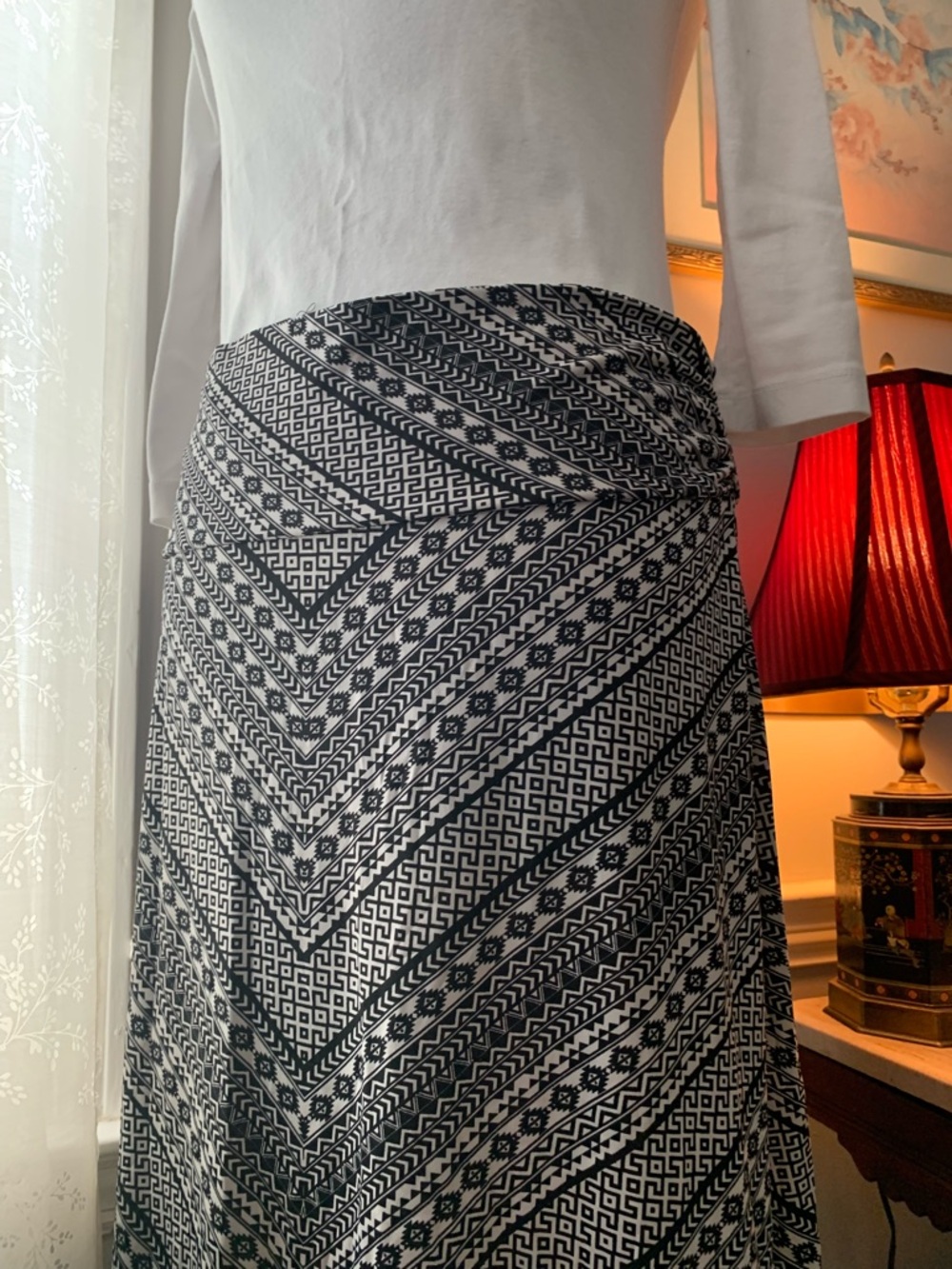 She's Cool Black & White Chevron-Stripe A-Line Skirt